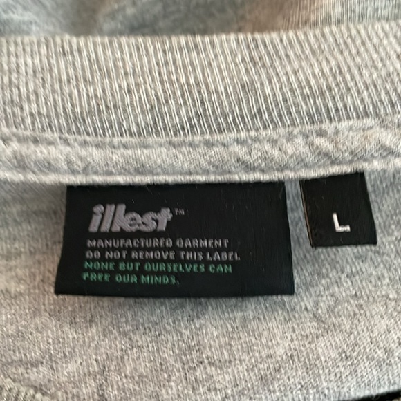 Illest Men’s T-shirt - Picture 4 of 5